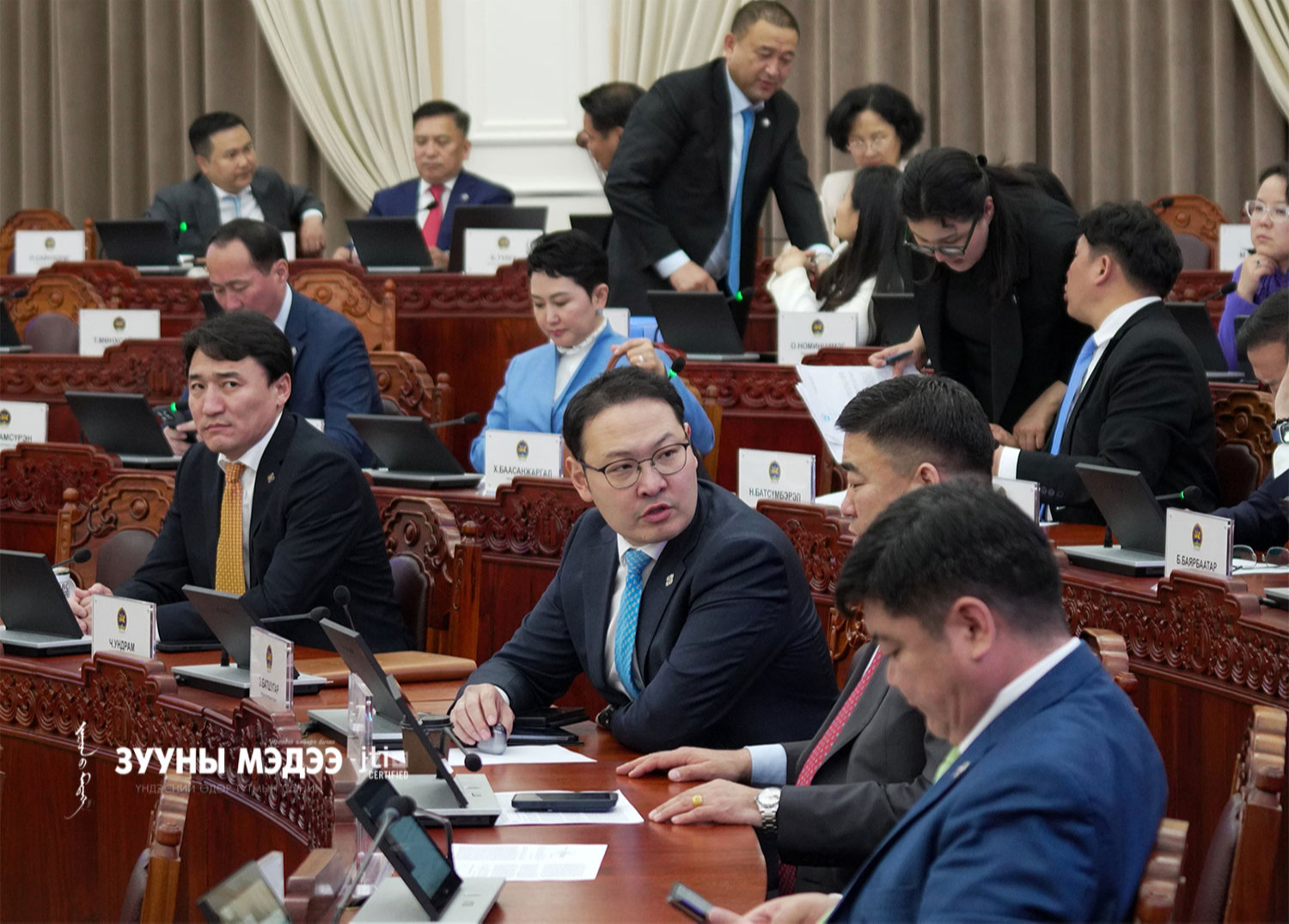 Намрын чуулганаар хэлэлцэх хуулийн төслүүд
